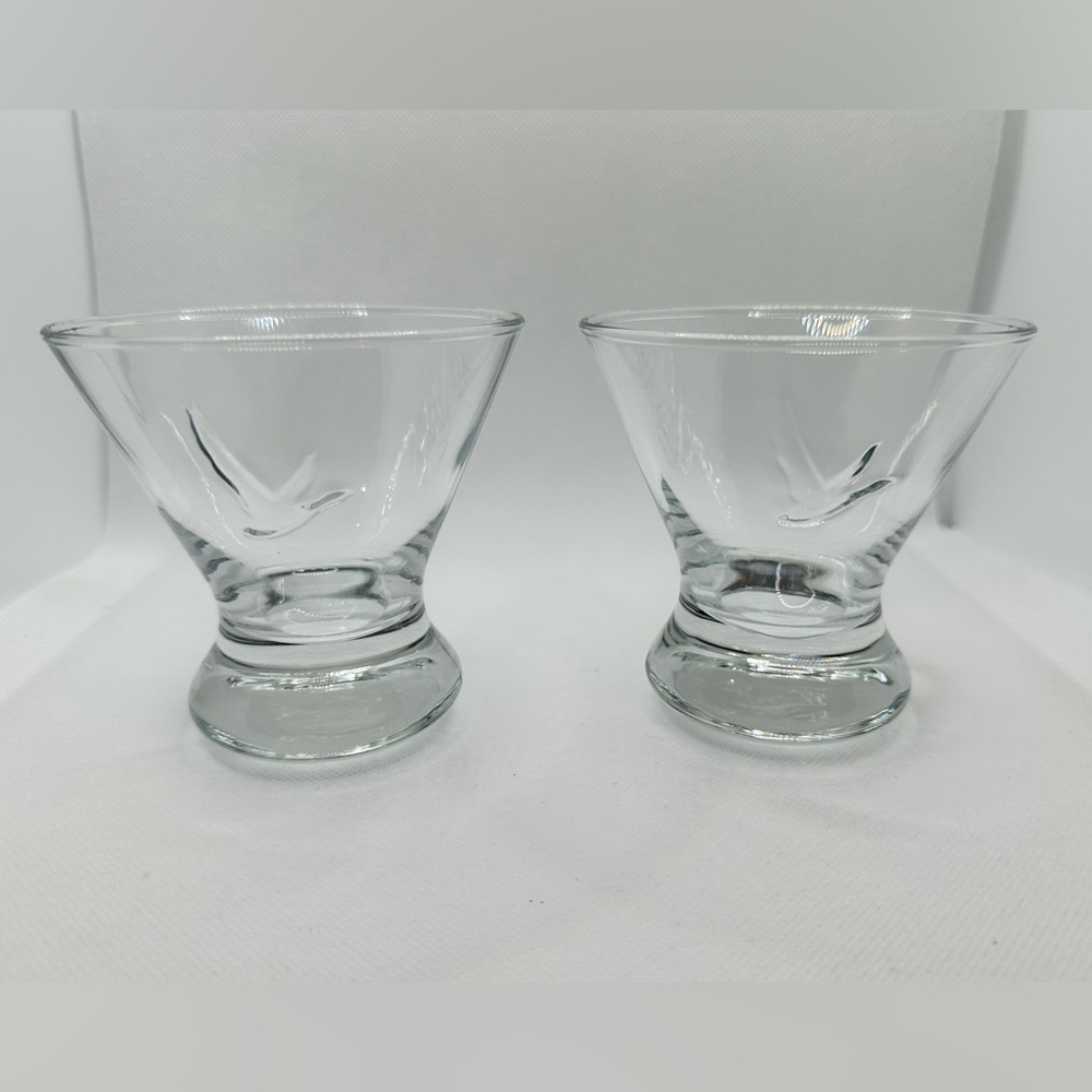 Grey Goose Martinis Vodka Set of 2 Cocktail Embossed Logo - NWOT